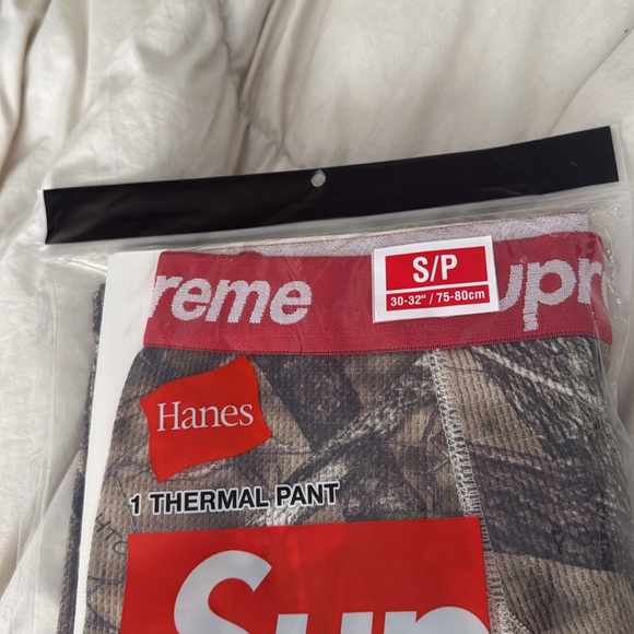 Supreme Hanes Thermal - Picture 3 of 4